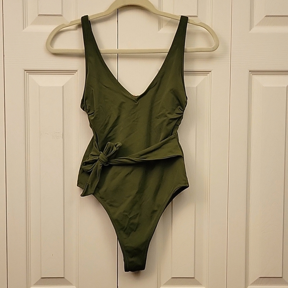 Shade & Shore Olive green high rise cheeky bathing suit size S